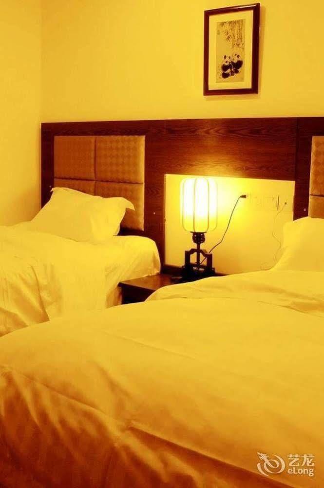 Chengdu Brocade Inn Exterior photo